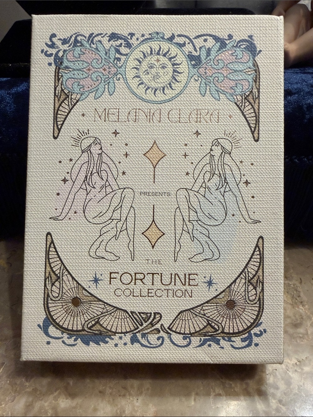 NIB Melania Clara Silvertone fortunetelling mini card necklace